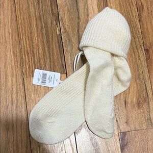 100% cashmere socks